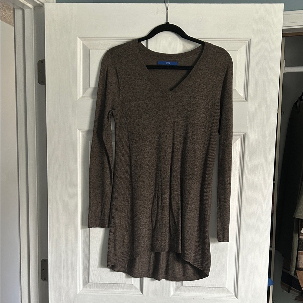 Brown V-Neck Long Sleeve Women's Top